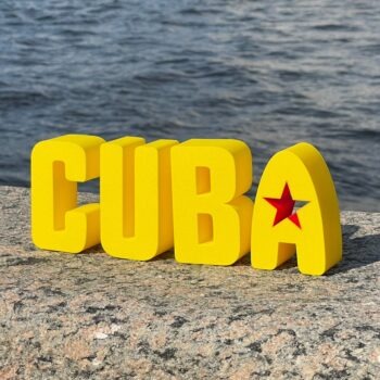 Буквы CUBA отдельностоящие